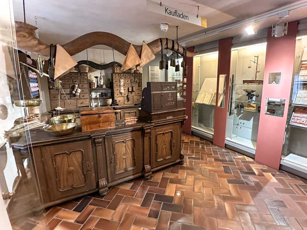 Ausstellungsbesuch oder Workshop im Städtischen Museum verschenken